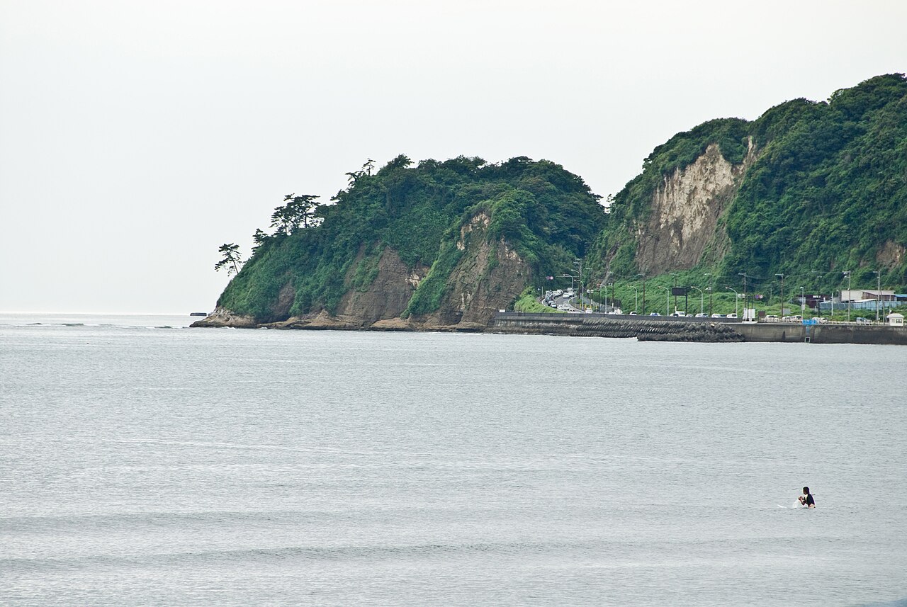 Inamuragasaki Cape in Kamakura