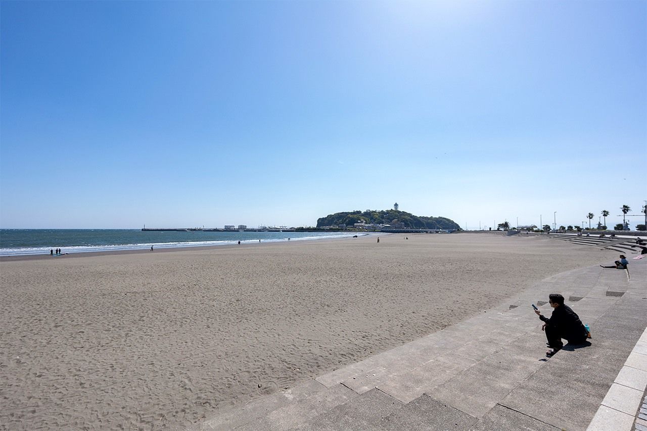 Real-world photo of Enoshima Island